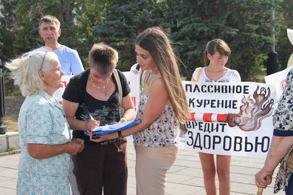 Душное лето – время для пикетов. 200 подписей собрали активисты-экологи