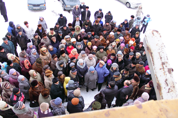 «Первомайский» бунт. Жители выступили против закрытия поликлиники
