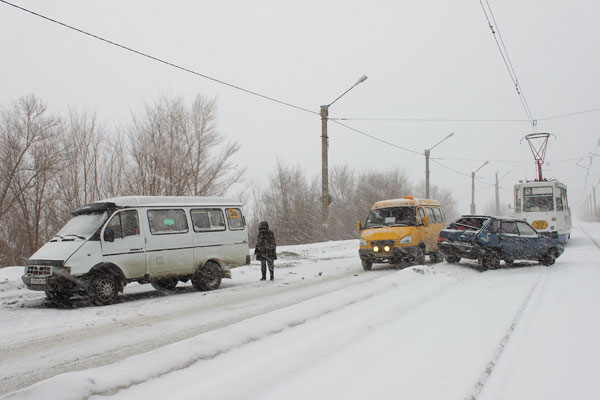 Не разъехались в метели
