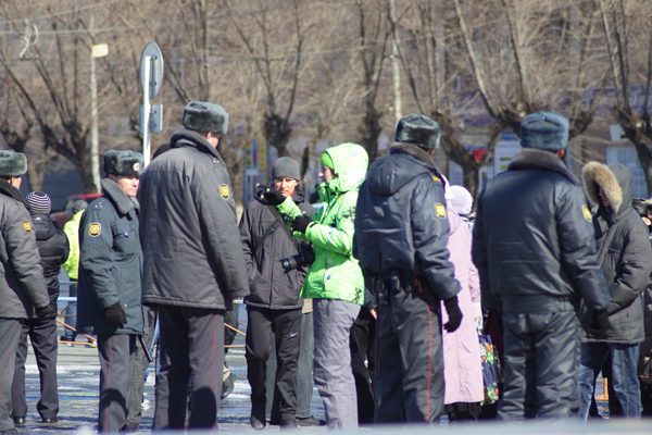 Площадь повышенного давления.
Орск осваивает методы по срыву митингов?
