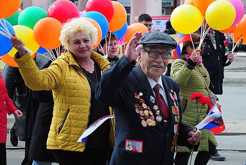 Фоторепортаж об орском Первомае 