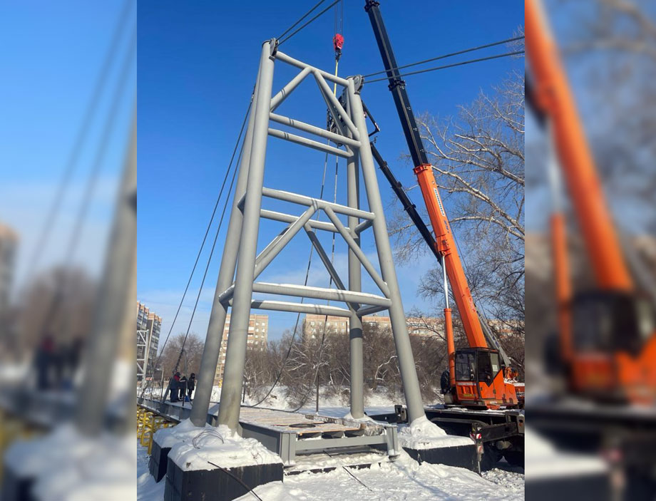 Строительство моста в самом разгаре