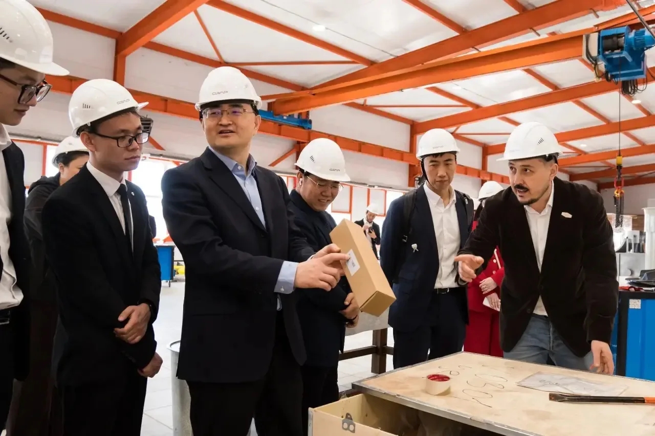 Мороженое, нефть и роботы: чем Оренбуржье заинтересовало инвесторов из Китая