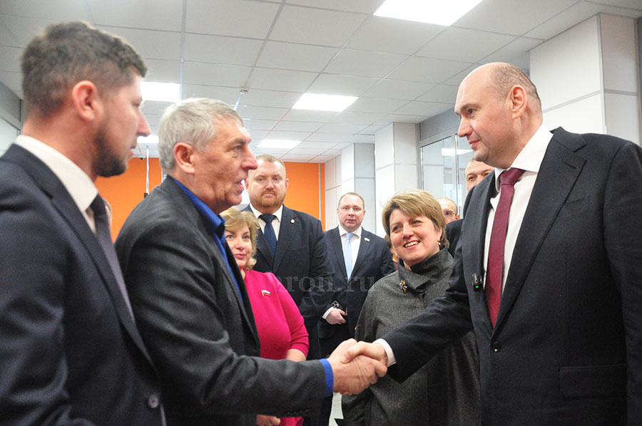 Путь губернатора. Глава региона оценил преображение учреждений образования