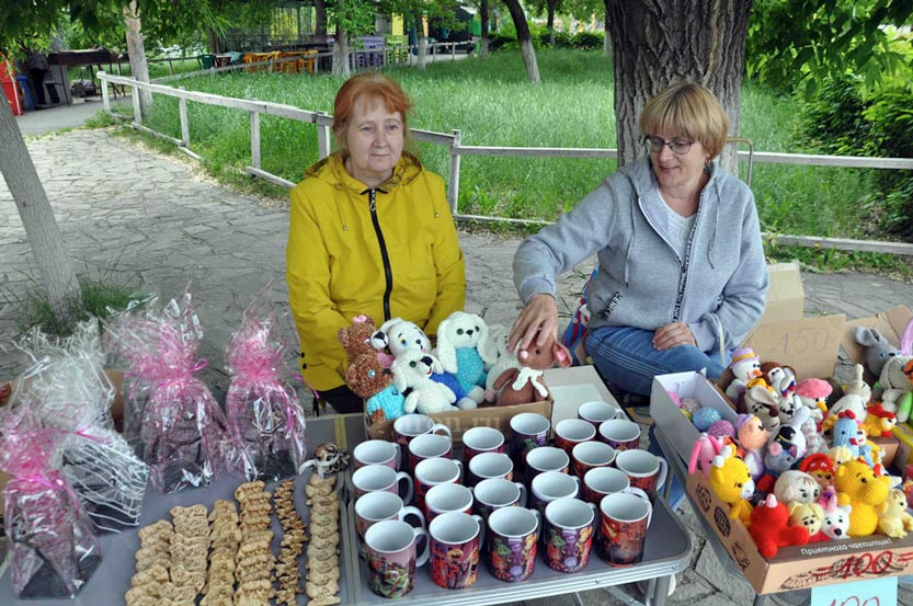 «ОХ» вручила призы самым ловким, творческим и спортивным. Коллектив редакции поздравил юных орчан с Днем защиты детей