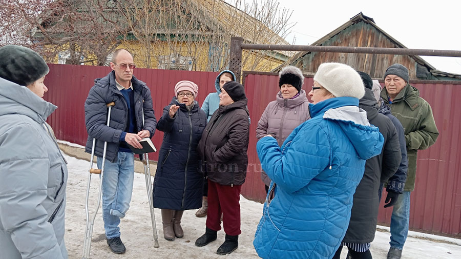 А вода и ныне там, или Почему в Казачьем трещат дома и засыхают полувековые деревья