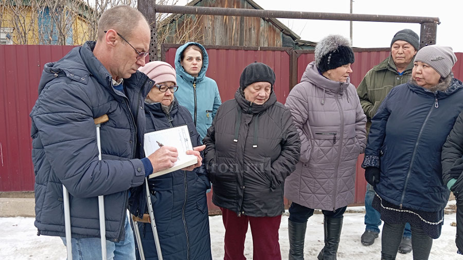 А вода и ныне там, или Почему в Казачьем трещат дома и засыхают полувековые деревья