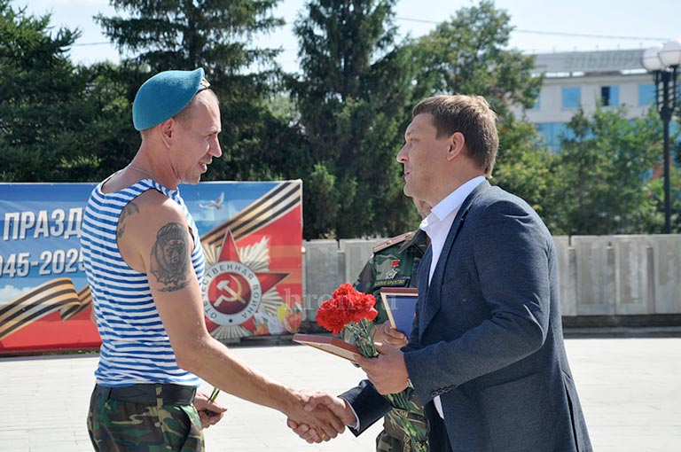 «С днем дяди Васи!» Десантное братство отметило праздник