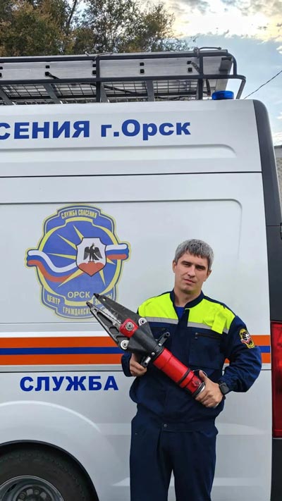 Как Макаренко спасателем стал