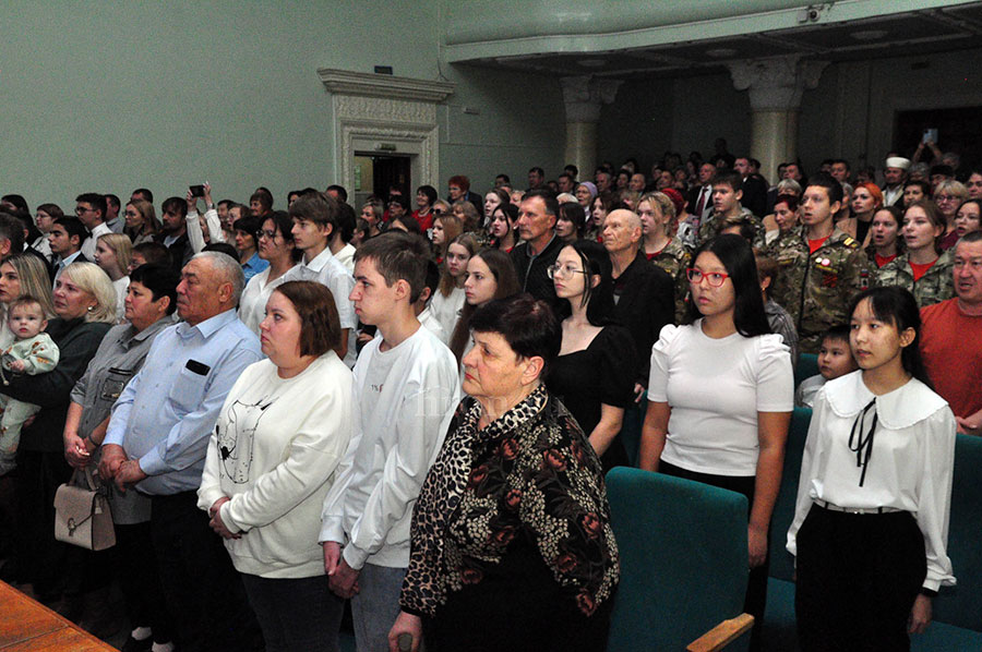 На разных языках признались в любви к Родине