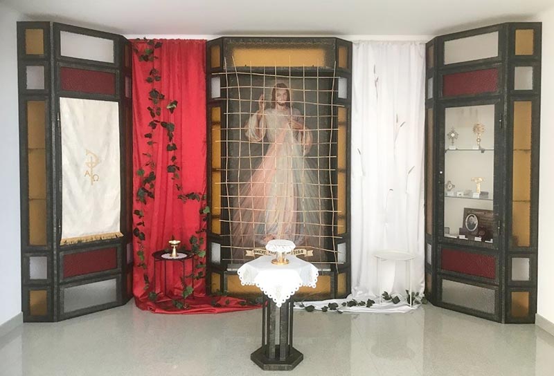 С мазуреком и колбасой. Как католики отмечают главный христианский праздник