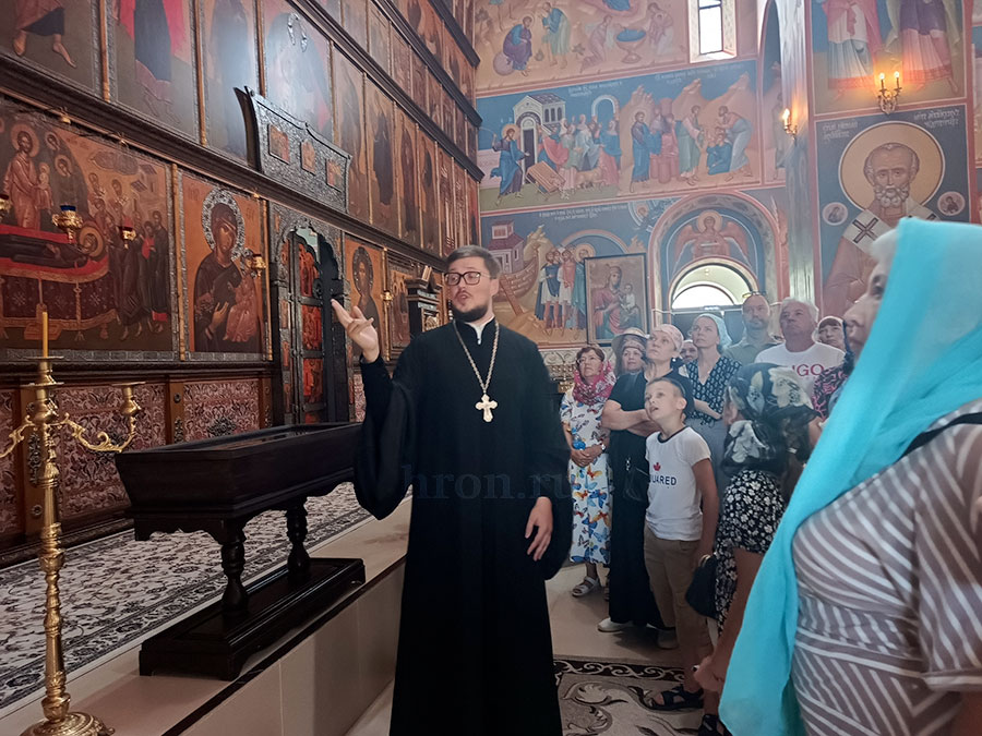 К умиротворению – по Богородичной дорожке. В Иверском монастыре прошли Серафимовские дни