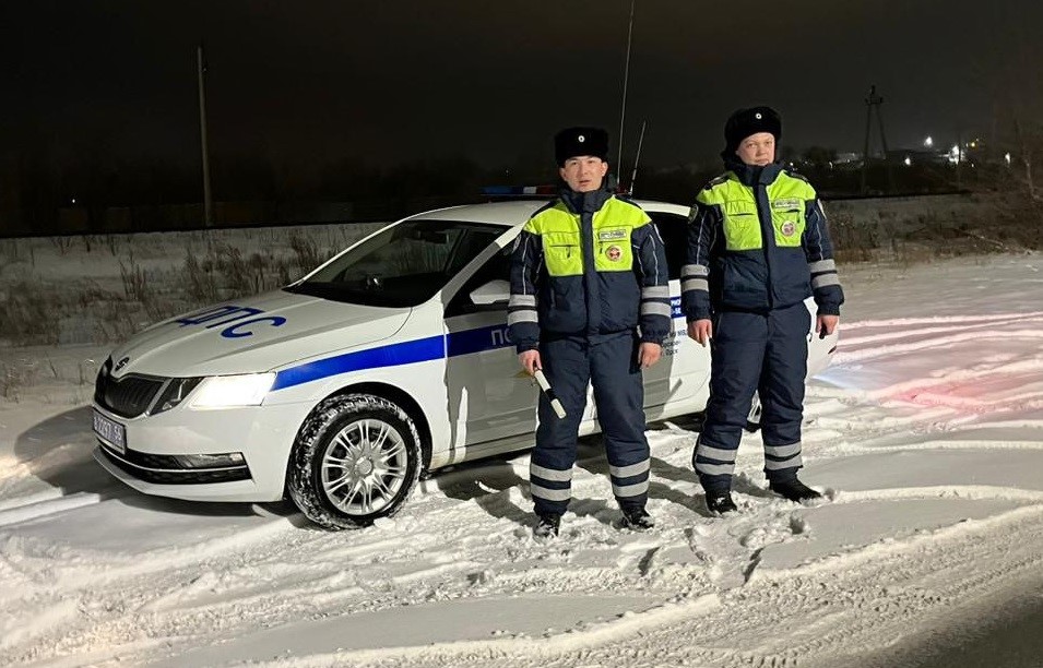 Спасли водителя на трассе