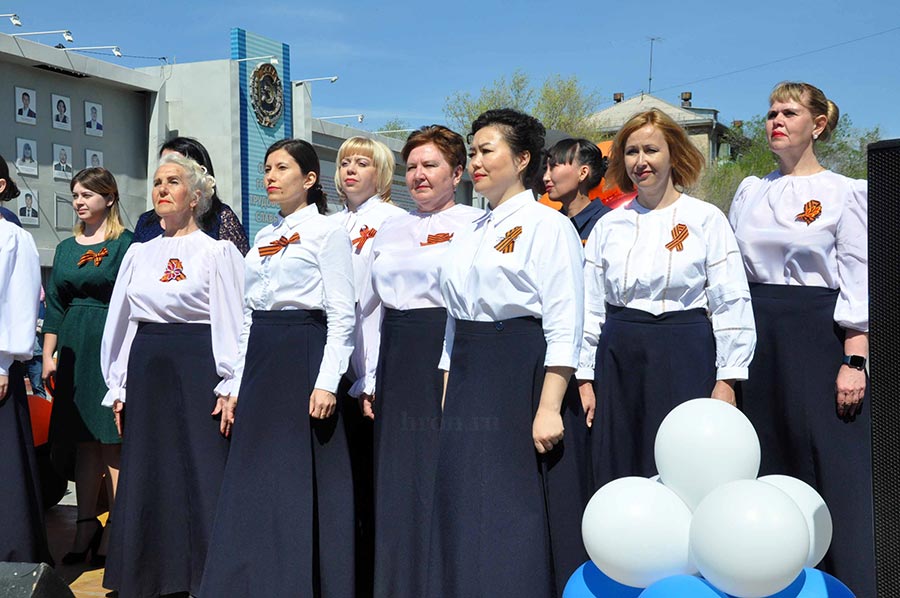 Победный май закружил в вальсе. Более трех тысяч орчан приняли участие в традиционной акции 