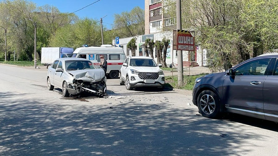 С улицы — в больницу