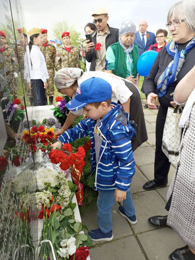 В селах почтили память защитников Родины