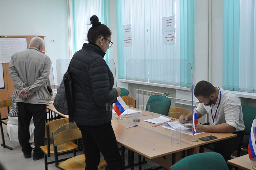 Электорат вышел на старт. Начались трехдневные выборы губернатора Оренбуржья