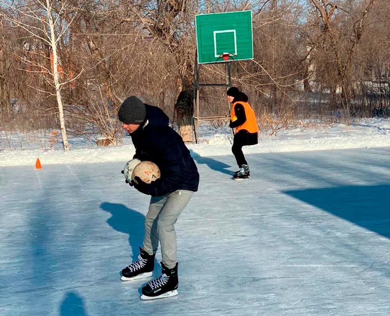 Год начался спортивно