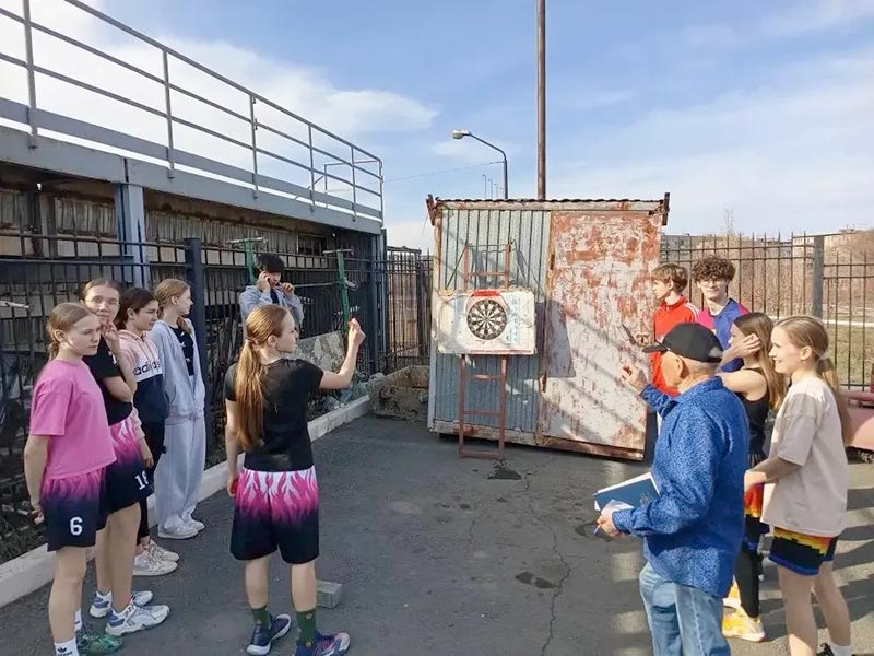 Попасть в яблочко