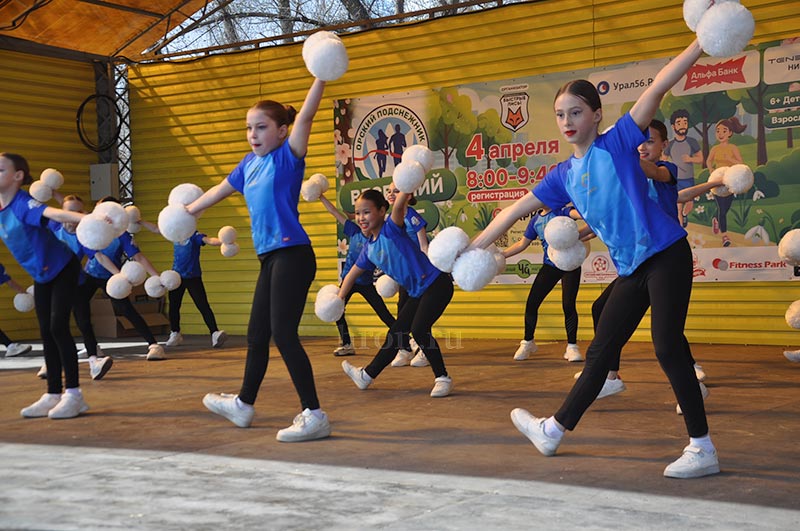 И побежали! Как «Быстрые лисы» помогали «подснежникам» финишировать