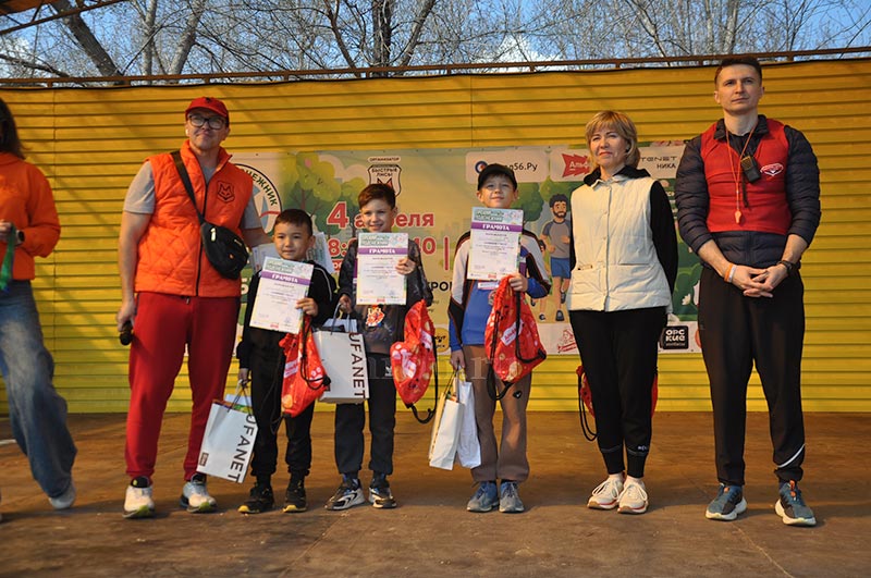 И побежали! Как «Быстрые лисы» помогали «подснежникам» финишировать