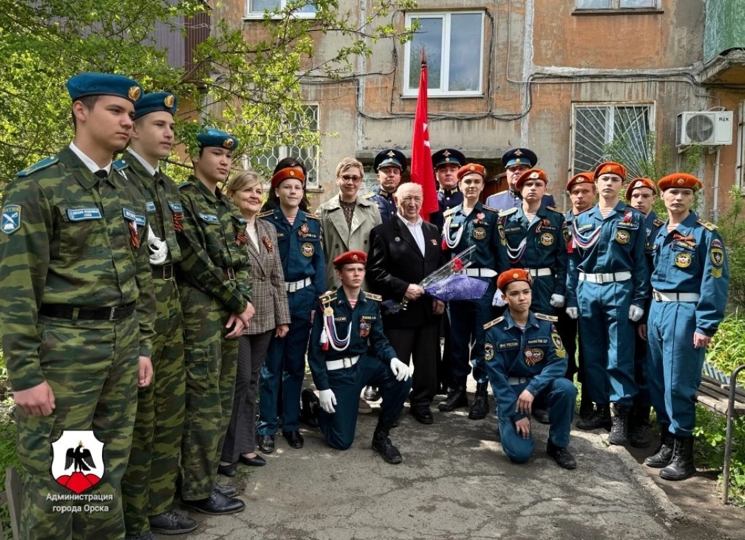 Фронтовики приняли поздравления