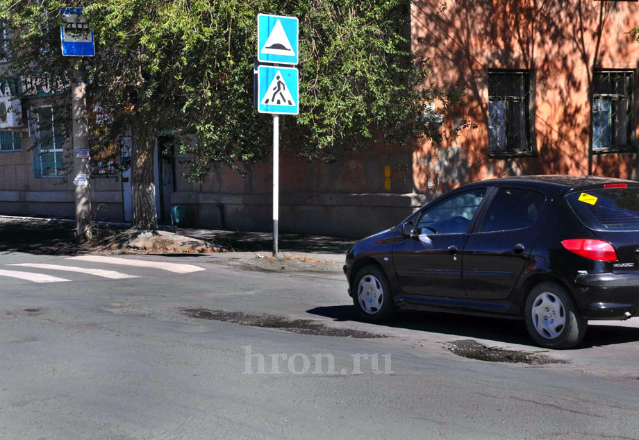 Такой технологии Орск еще не видел! Обновить улицу Новосибирскую планируют, но в следующем году 