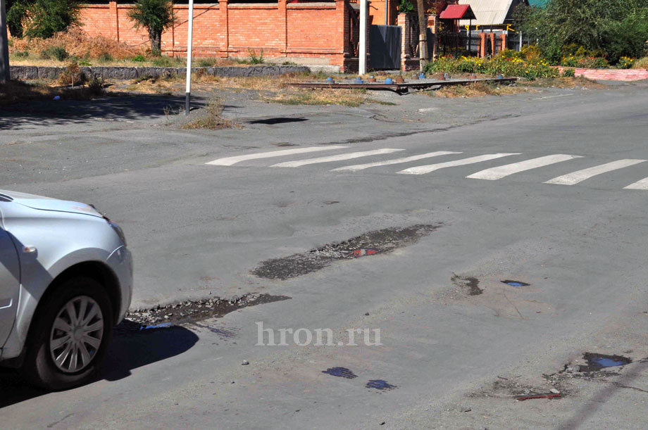 Такой технологии Орск еще не видел! Обновить улицу Новосибирскую планируют, но в следующем году 