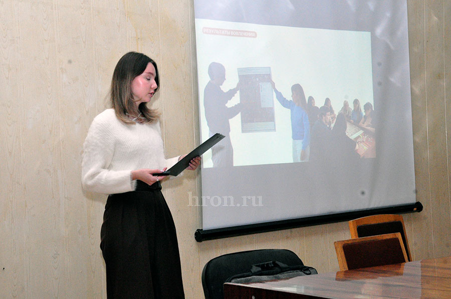 Про фастфуд помнят, про историю нет. На площади Кирилова разместят качели и торговые точки