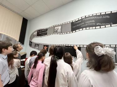 История как на ладони