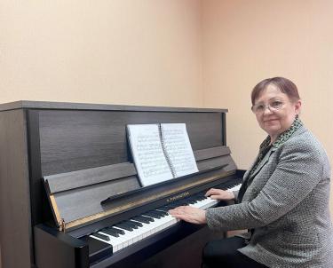 Диван вместо фортепиано