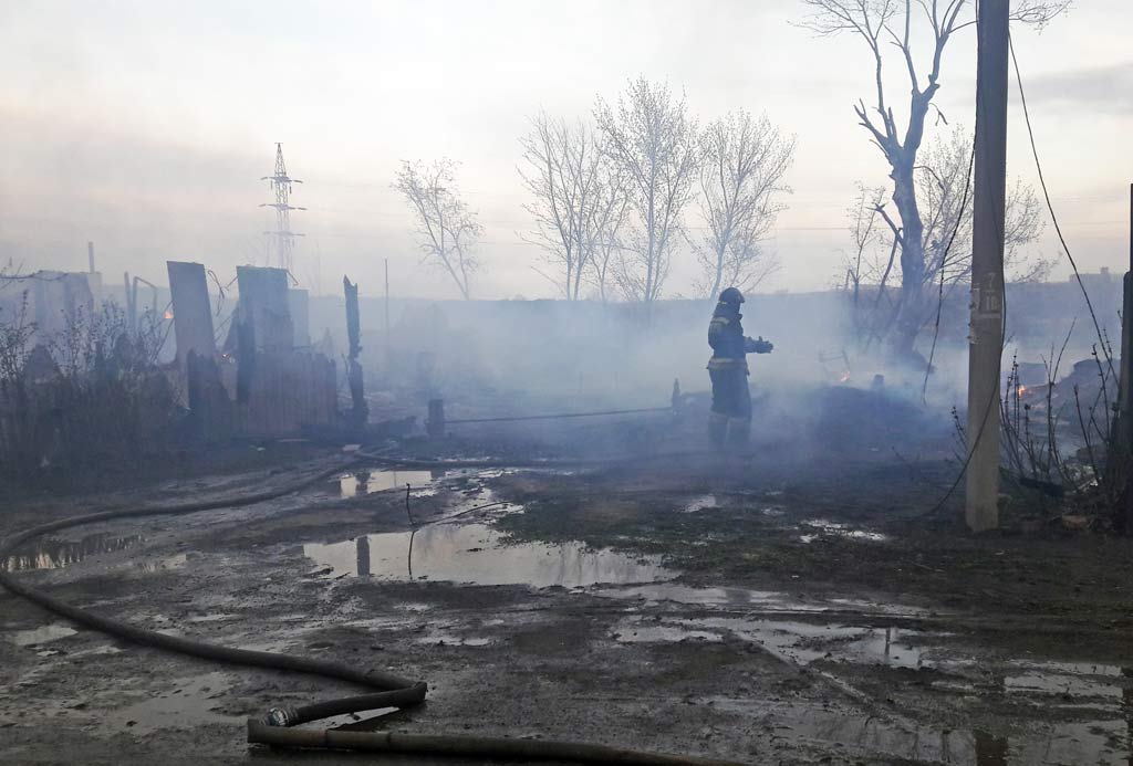 Погорельцев обещали не бросить в беде