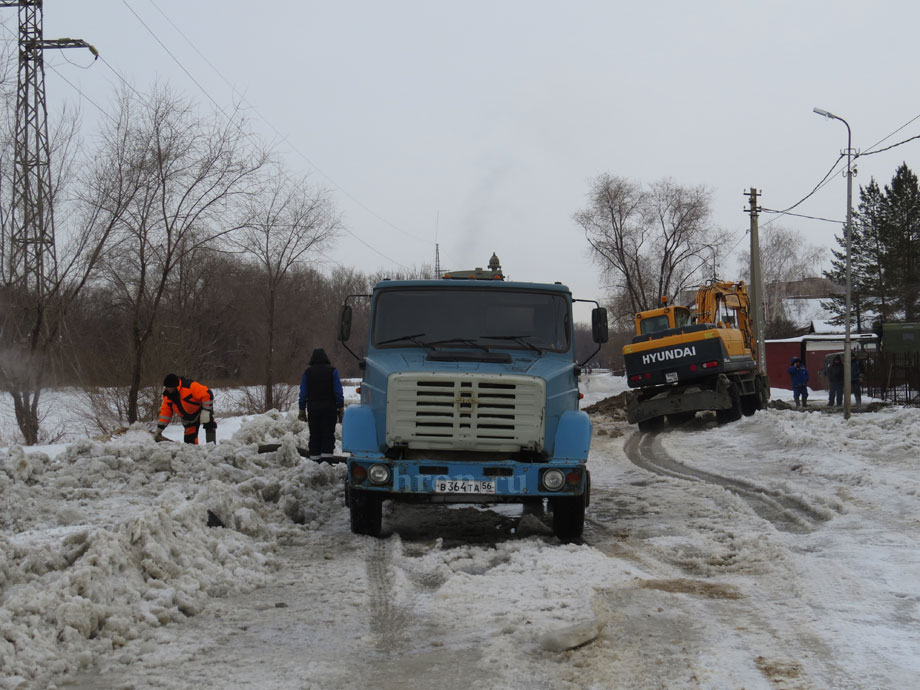 Год начался с коммунальной аварии