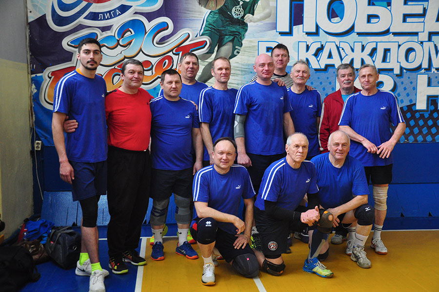 Забивают и не забывают. Память тренера почтили игрой