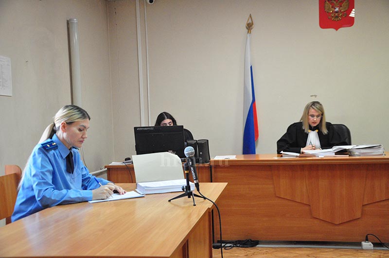 Деньги не пахнут? 21-летний экс-начальник почтового отделения похитил почти полмиллиона рублей