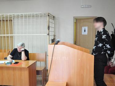 Деньги не пахнут? 21-летний экс-начальник почтового отделения похитил почти полмиллиона рублей