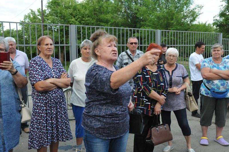 «Губернатор не дожил до понедельника». Орчане в поисках воды хотели дойти до Паслера, но тот уехал