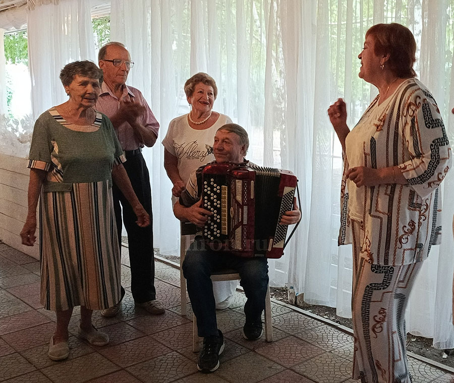 Сколько праздников у заводчанина?