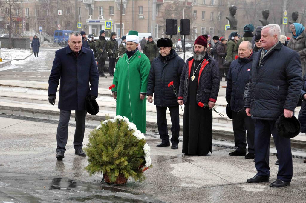 Герои бессмертны в нашей памяти. Рассказы о подвигах орчан передаются из поколения в поколение