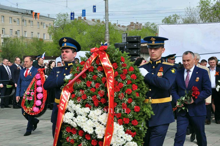 9 Мая в строю был весь город. Каждый почувствовал себя частью большого праздника