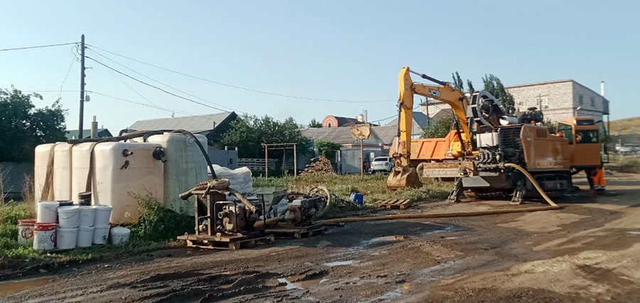 Миссия – «поймать» воду. Жители двух поселков жалуются на слабый напор