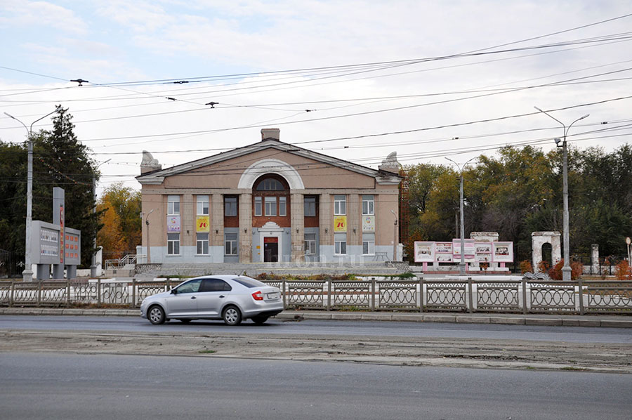 Площадь Гагарина украсит новая стела