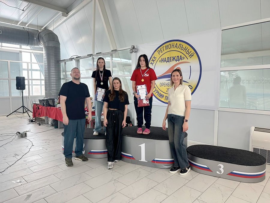 Традициям верны