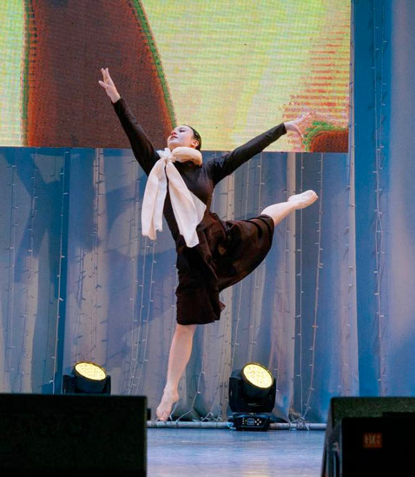 Злых отпугнула, добрых привлекла. Как студентка колледжа искусств окунулась в мир духов