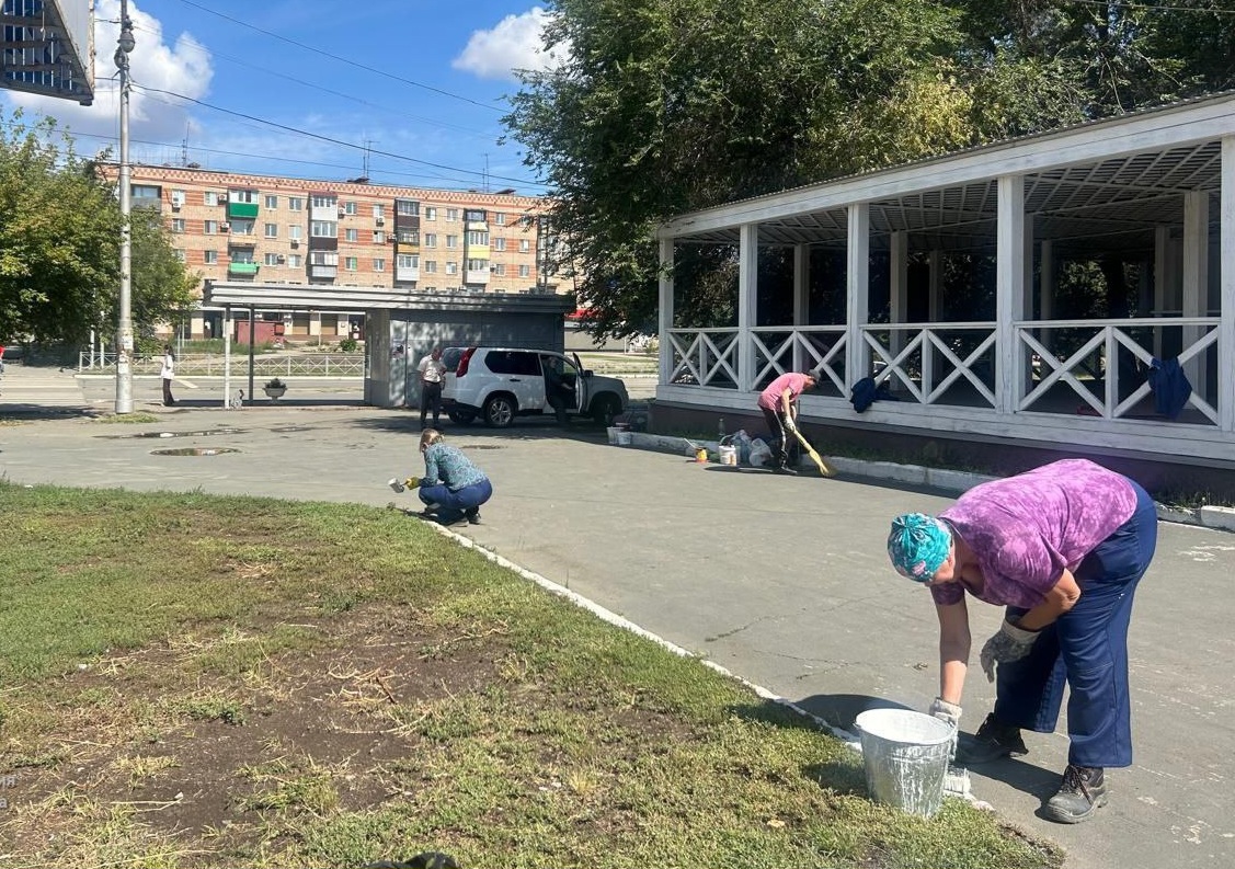 Орск готовится к празднику: стартовала масштабная уборка города