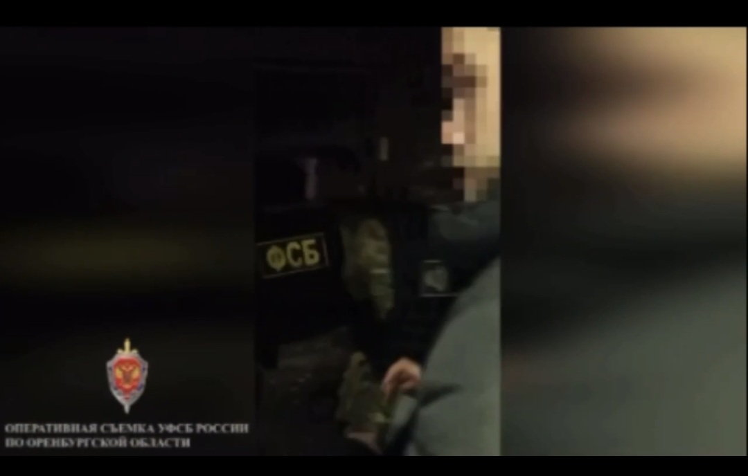 Оренбуржец приговорен к шести годам колонии за оправдание терроризма и попытку побега