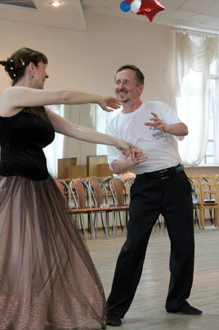 Не ложками едиными. Сергей Горшков о любви к баяну и балалайке