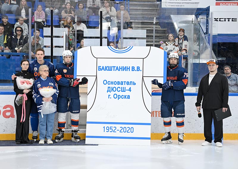 Чему учил дед? Турнир памяти Владимира Бакштанина собрал всех звезд