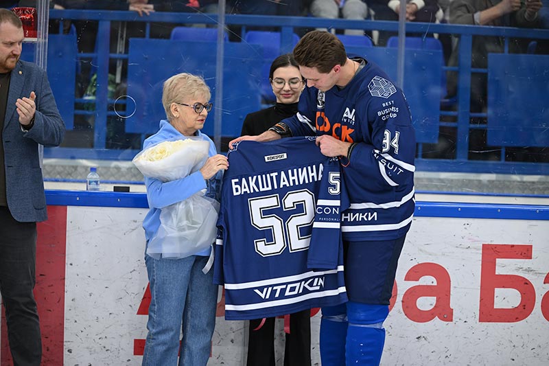 Чему учил дед? Турнир памяти Владимира Бакштанина собрал всех звезд