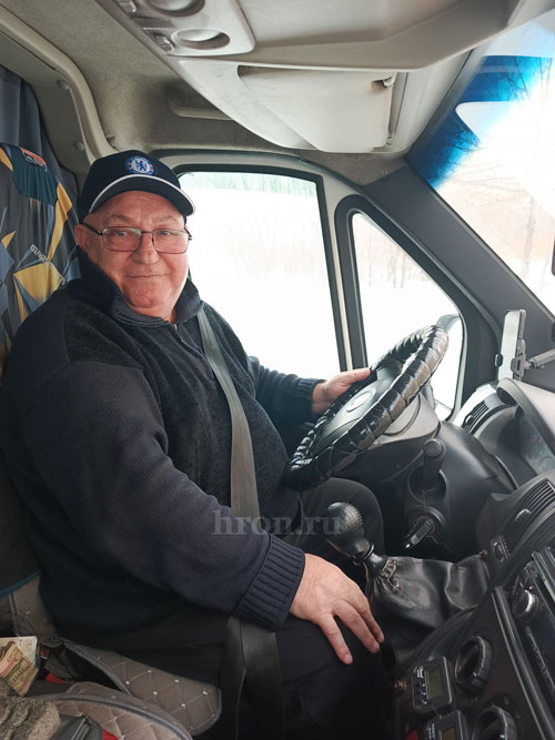 Жизнь человека дороже. О том, как водитель маршрутки не спасовал перед огнем